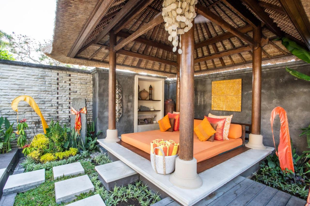 Villa Saffron Seminyak Exteriör bild